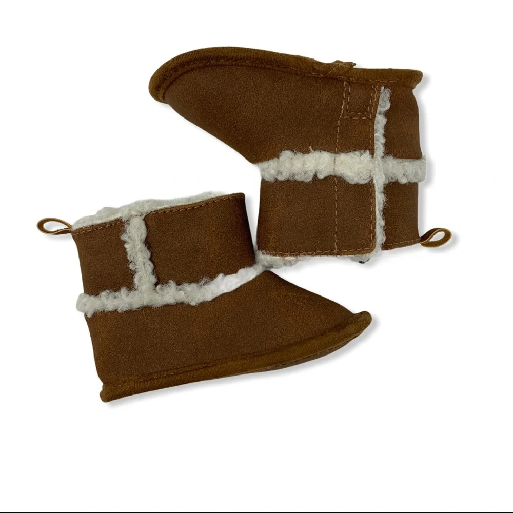 Faux suede shearling baby booties‎ 0-3 month